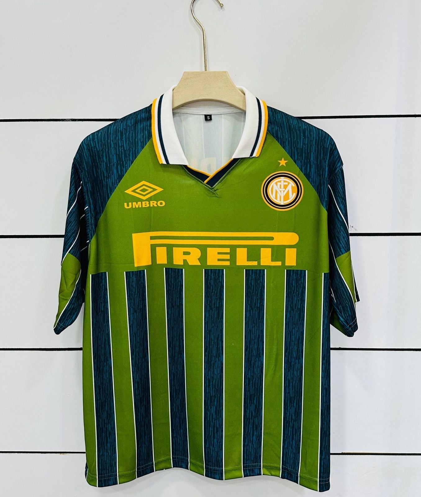 Inter Milan 1995/96 Away-R Carlos