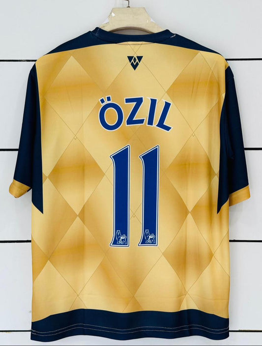Arsenal 2015/16 Away-Ozil