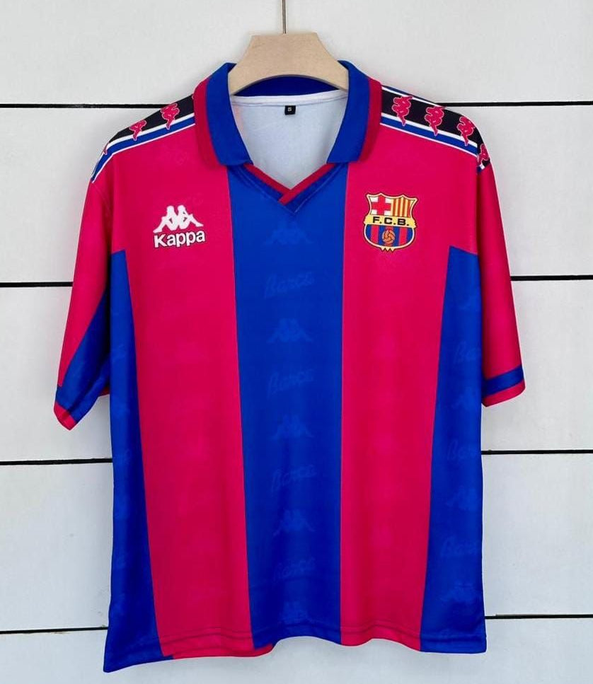 Barcelona 1995/97 Home-Ronaldo Nazario-Collar Five Sleeve-AM Retro Store