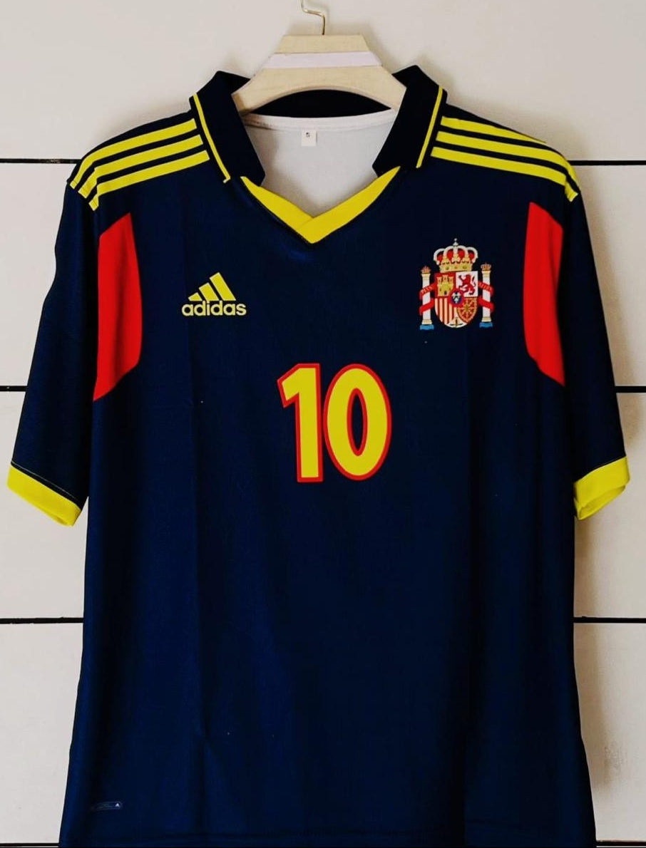 Spain 2000 Away-Raul