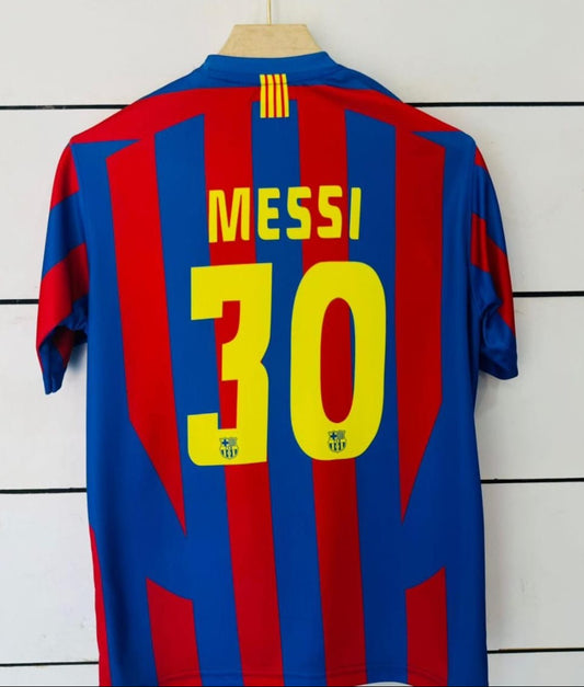 Barcelona 2005/06 Home Retro-Messi 30-Five Sleeve