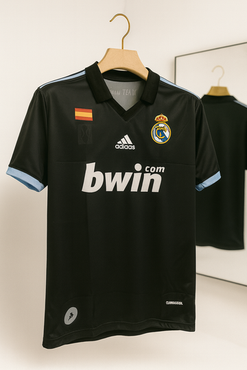 Real Madrid 2009/10 Away Kit-Kaka-Retro