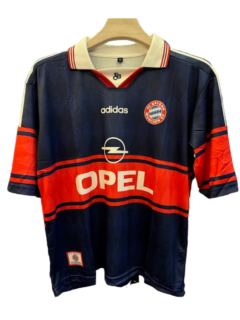 Bayern Munich 1997/98 Home-Matthaus-Signature