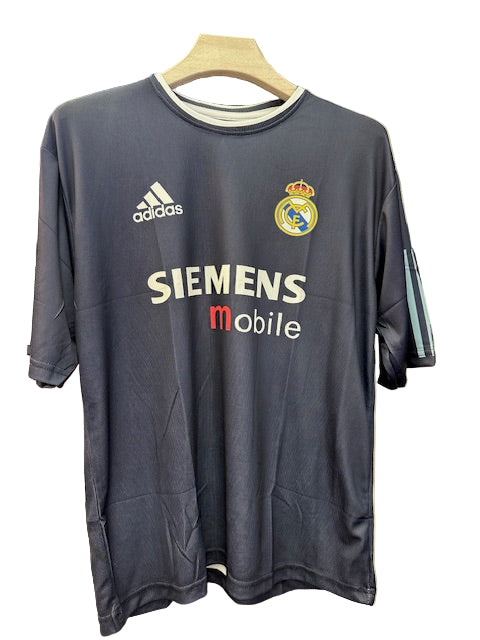 Real Madrid 2003/04 Away-Ronaldo Nazario-Five Sleeve-AM Retro Store