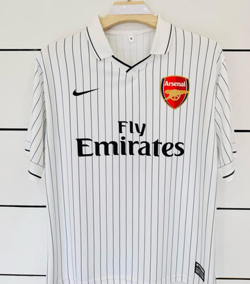Arsenal 2009/10 Third Kit-Fabregas