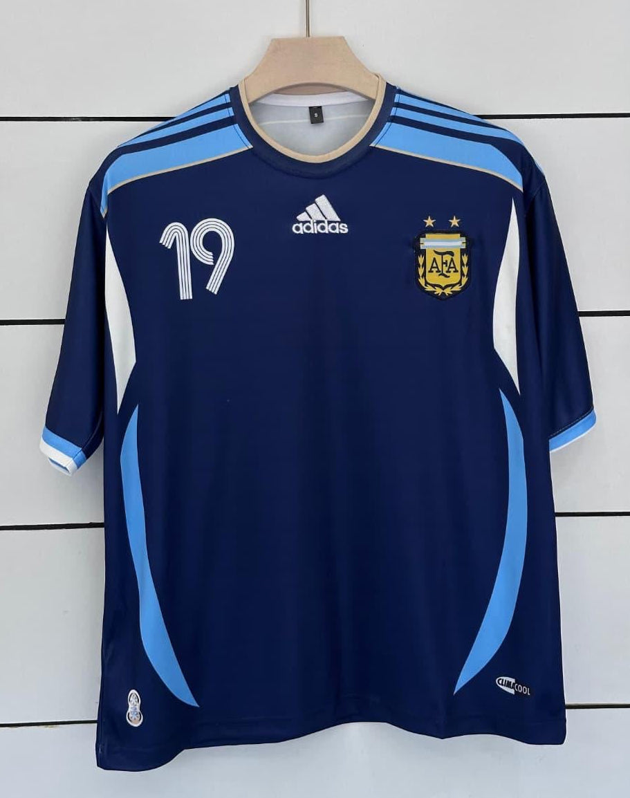Argentina 2006 Away-Retro-Messi-Embroidery Five Sleeve-AM Retro Store