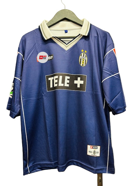 Juventus 2001/01 Third Kit-Zidane-Signature -Collar Five Sleeve-AM Retro Store