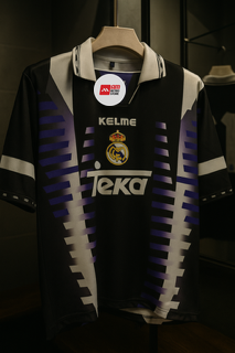 Real Madrid 1997/98 Third Kit-Retro-Raul-Signature-Collar Five Sleeve-Am Retro Store