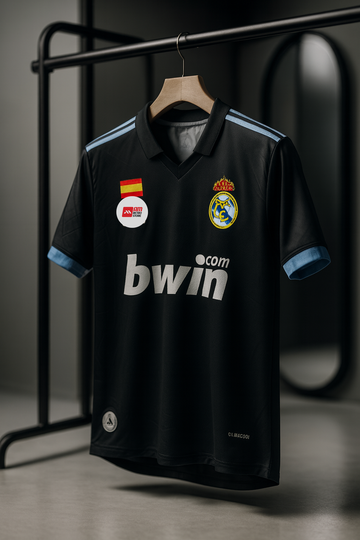 Real Madrid 2009/10 Away-Kaka- Retro -Collar Half Sleeve