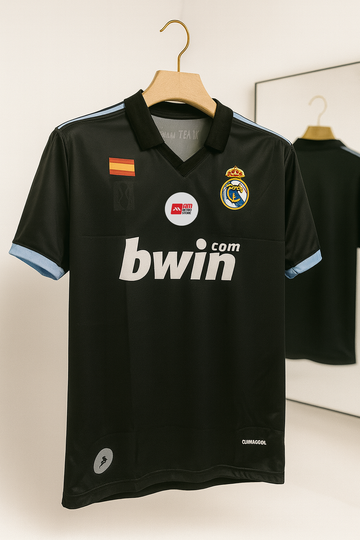 Real Madrid 2009/10 Away Kit-Kaka-Retro