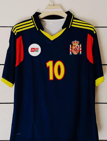 Spain 2000 Away-Raul
